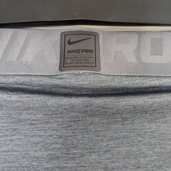 NIKE PRO COMPRESSION Dri-Fit Tights Base Layer Winter Activities Unisex Sz M - Picture 3 of 4